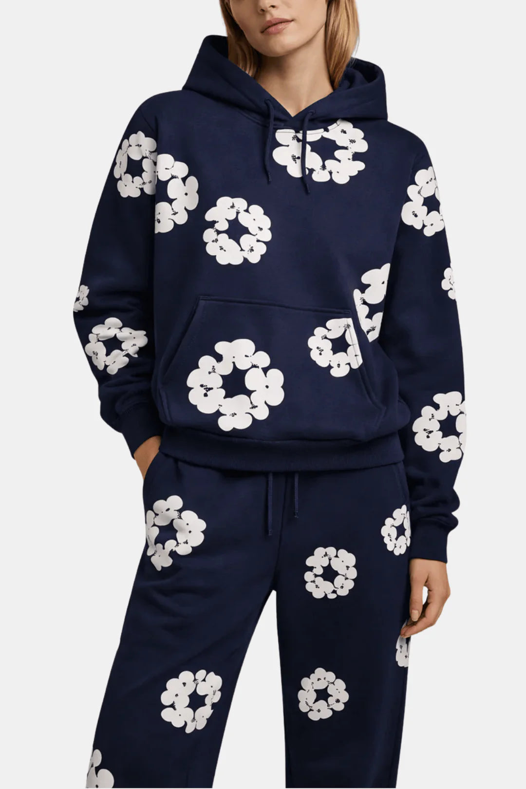 Reeva - Floral Relaxed Winter Flower Tears Tracksuit
